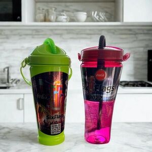 2 SIX FLAGS Souvenir member reusable refillable tumblers flex straw carry strap